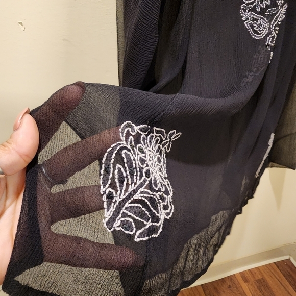 Glam Black 100% Silk Light Weight tunic blouse size 38 - Picture 10 of 15